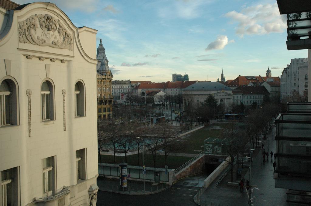 Be a Budapester3 Cameră foto